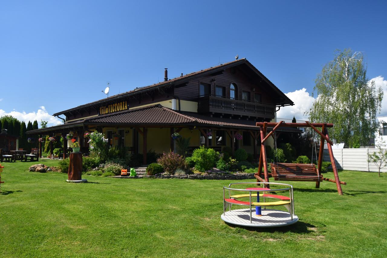 Villa Victoria Penzion Liptovský Ján Extérieur photo