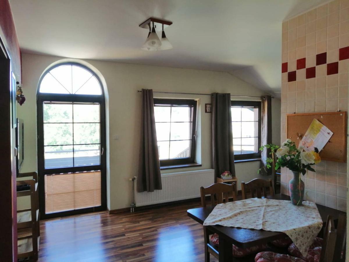 Villa Victoria Penzion Liptovský Ján Extérieur photo